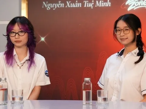 Hai nữ sinh bạn thân cùng thành thủ khoa