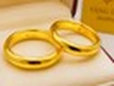 Giá vàng nhẫn trơn PNJ 9999 hôm nay 7/7/2026 bao nhiêu 1 chỉ?