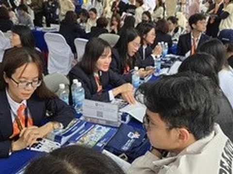 Chọn ngành, chọn trường: Theo năng lực, đừng theo đám đông
