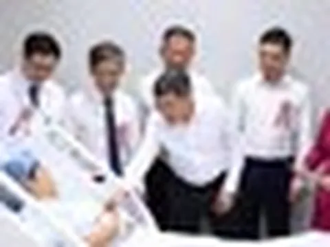 Thủ tướng đề nghị BV Việt Đức và Bạch Mai cơ sở Ninh Bình chú trọng chất lượng chuyên môn, nâng cao y đức