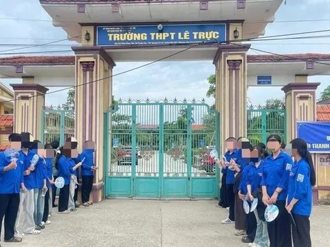 Nghi vấn tiêu cực tại điểm thi ở Quảng Trị: Hiệu trưởng nói gì?