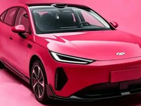 Hãng xe xây nhà máy tại Việt Nam ra mắt sedan mới giá dưới 500 triệu đồng: Có cả bản điện và hybrid, tiêu thụ nhiên liệu 1,01L/100km