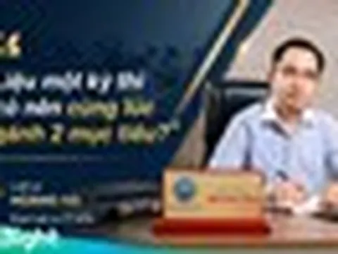 Kỳ thi "2 trong 1" và câu hỏi về chuyến xe 45 chỗ "khác thường" chở tân sinh viên đến trường Ngoại thương