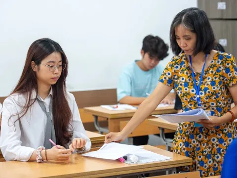 Lần đầu cho phép ký hợp đồng toàn thời gian với nhà giáo nghỉ hưu