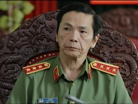 NSND Trung Anh gây ấn tượng khi hóa thân thành lãnh đạo công an