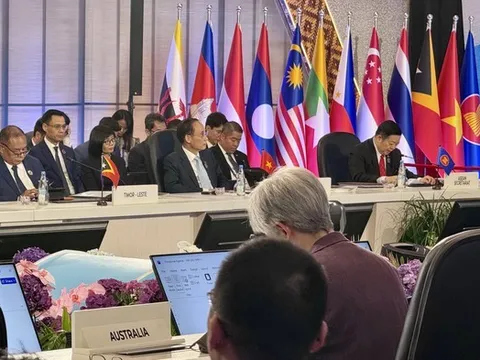 Phát huy vai trò trung tâm của ASEAN trong việc định hướng đối thoại và hợp tác khu vực
