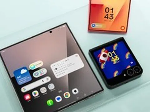 Thị trường điện thoại gập 2026: Hào quang của Samsung liệu đã khép lại?