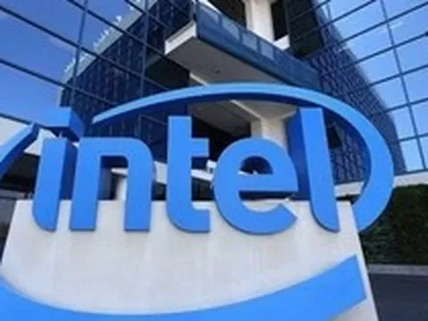 Intel đạt mức tăng trưởng doanh thu kỷ lục