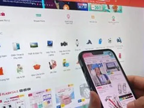 Khi kẻ gian biết rõ bạn là ai: Mặt trái đáng sợ của mua sắm online