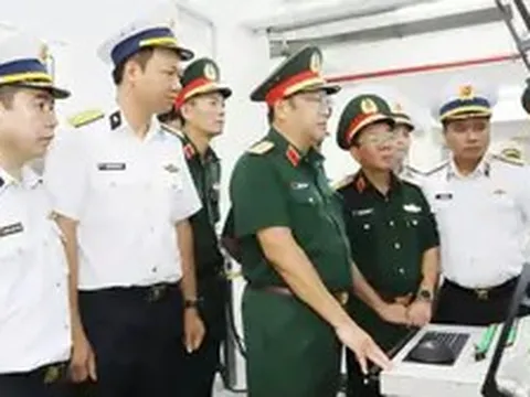 Hải quân Việt Nam cần phát triển nhiều loại vũ khí công nghệ cao