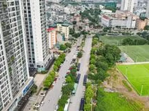Đường hơn 1km ở Hà Nội dang dở gần 10 năm, dân sống mòn mỏi trong vùng quy hoạch