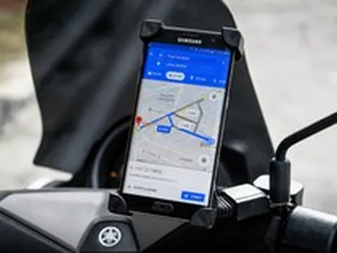 Cài đặt trên Google Maps giúp điện thoại ít hao pin, người chạy xe nên biết