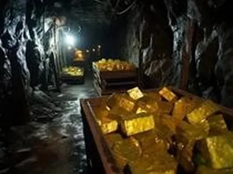 Liên tiếp khoan thăm dò, phát hiện 2 mạch vàng hàm lượng cao, một hệ thống khoáng hóa chưa từng có lộ diện