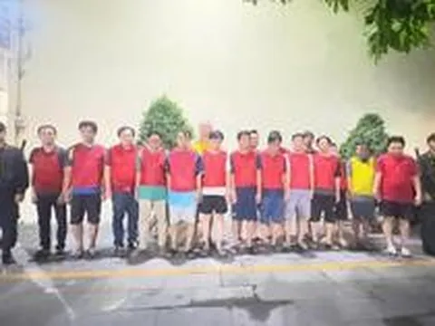 Bắt 17 đối tượng trong đường dây cá độ bóng đá, phơi cược ngụy trang trên phiếu giữ xe