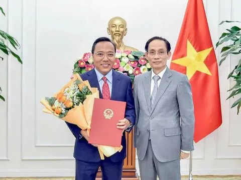 Bộ Ngoại giao có thêm 2 Thứ trưởng