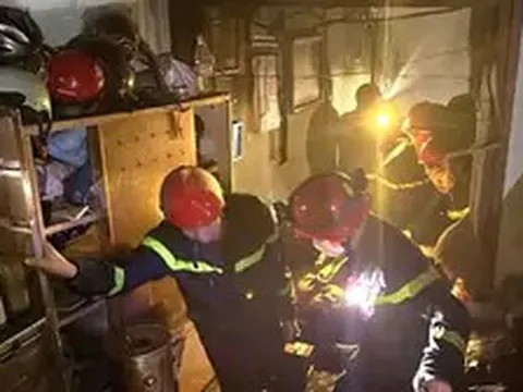 Cháy nhà ở TPHCM lúc rạng sáng, hai cha con tử vong