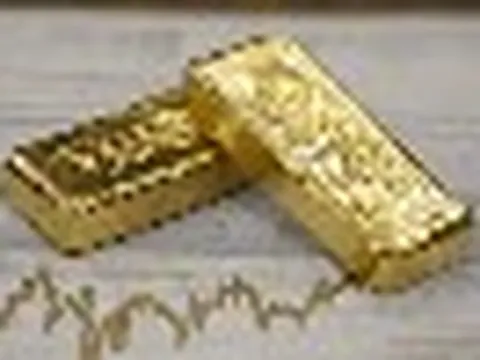 Giá vàng tăng vọt, nhà đầu tư vui mừng trở lại
