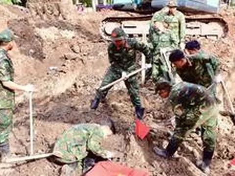 Tìm được thêm 18 hài cốt liệt sỹ tại Công viên Lê Thị Riêng