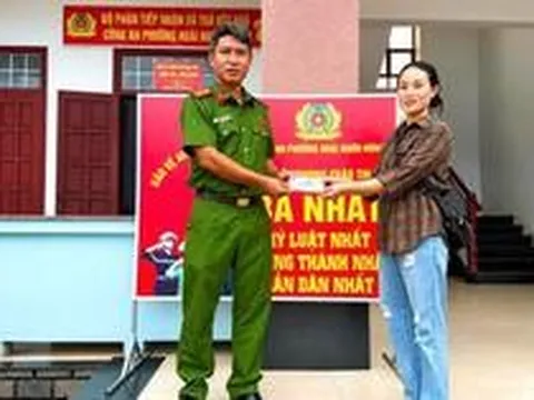 Sau khi chuyển khoản thành công 25.100.000 đồng, người phụ nữ SN 1994 lập tức trình báo công an