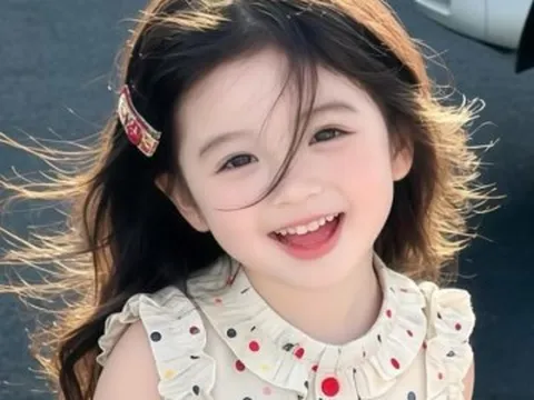Mẹ định đặt tên cho con gái là Cẩm Lời, sau lại đổi thành cái tên khác nghe rất nữ tính