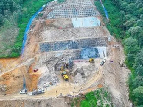 Liên danh Đèo Cả khoan hầm xuyên núi dài 8,8km qua đèo cao nhất Việt Nam, giúp rút ngắn thời gian di chuyển từ 2 giờ xuống 11 phút