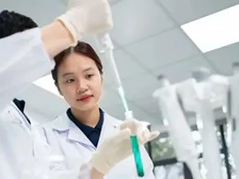 'Chốt' mức lương 300 triệu đồng/tháng với Tổng công trình sư