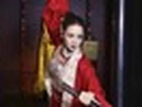 Mỹ nhân Việt 7 lần vô địch thế giới, từng từ chối đóng phim Hollywood là ai?
