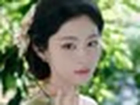 Dàn mỹ nữ đang đe dọa Địch Lệ Nhiệt Ba