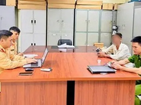 Công an làm việc với chủ xe bị 96 lần phạt nguội, tổng tiền hơn 400 triệu đồng