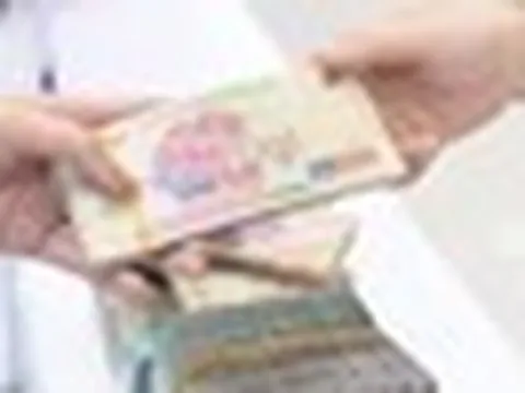 Hai ngày nữa, người dân vay ngân hàng số tiền dưới 400 triệu đồng sẽ đón tin vui