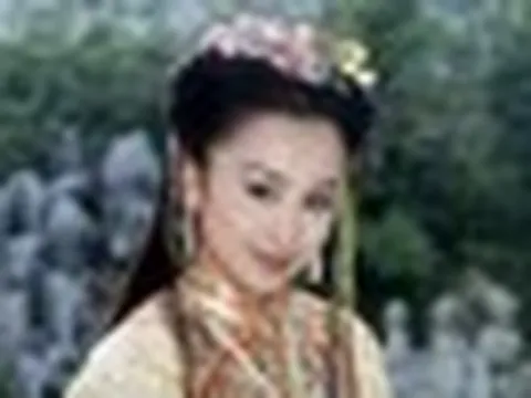 'Đệ nhất mỹ nhân cổ trang' phải cắt dạ dày vì ung thư 13 năm trước giờ ra sao?