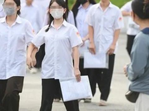 Đề Địa lý thi lại tốt nghiệp tại THPT chuyên Tuyên Quang