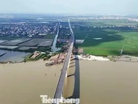 Cận cảnh cầu 1.600 tỷ nối khu thương mại tự do với cảng Nam Đồ Sơn
