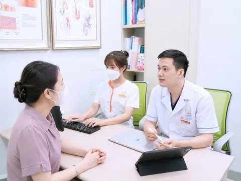 Người phụ nữ 40 tuổi phát hiện mãn kinh sớm sau 4 năm chủ quan
