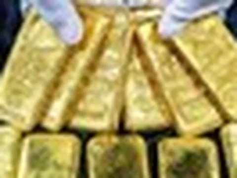 Giá vàng bạc 19/8: Phú Quý, Doji, SJC điều chỉnh giảm sâu, vàng miếng chạm đáy
