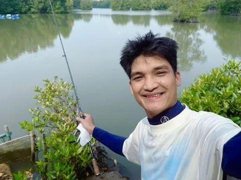 Diễn viên Mạc Văn Khoa lên tiếng về tin đồn vỡ nợ 100 tỷ đồng nên phải ở ẩn