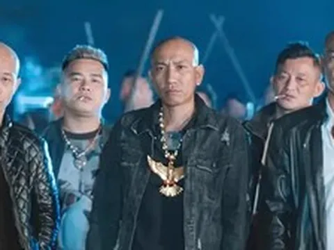 'Tàn dư' từ Phú Lê, Huấn Hoa Hồng