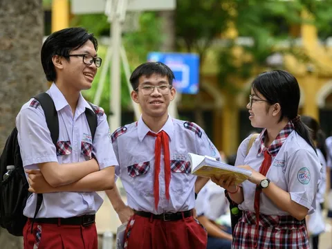 TP.HCM dự kiến chi 288 tỷ đồng hỗ trợ SGK cho học sinh