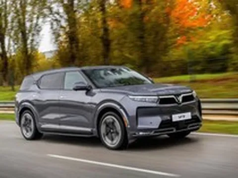 Giá xe VinFast VF 9 mới nhất tháng 8/2026