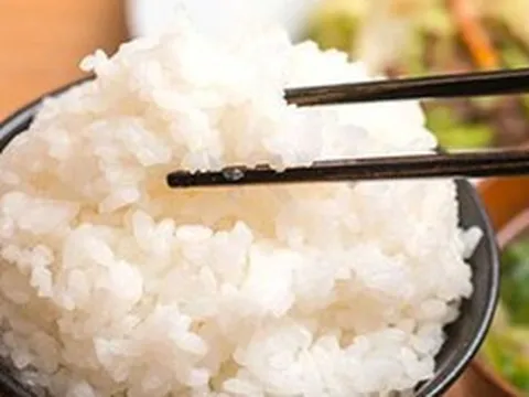 Những loại thực phẩm có thể làm tăng đường huyết nhanh hơn đồ ngọt