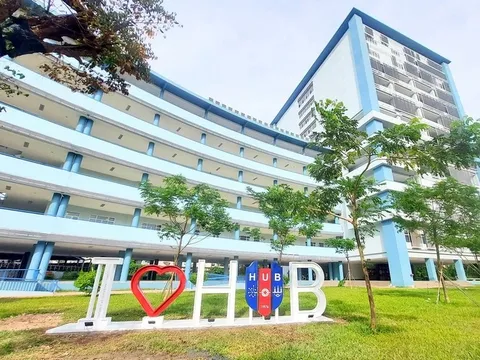 Đại học Ngân hàng TP.HCM hủy quyết định thu 'học phí quá hạn'