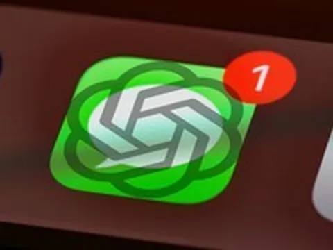 ChatGPT chạm vào thứ Apple bảo vệ nhất