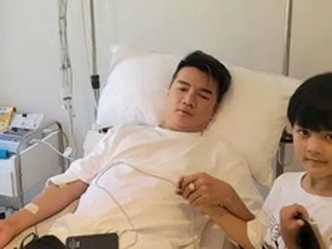 Đàm Vĩnh Hưng bất ngờ phải phẫu thuật sáng nay 24/8