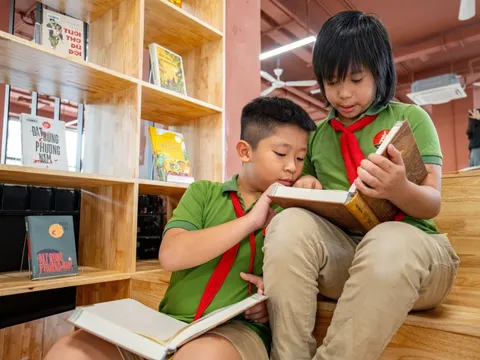 Loạt địa phương miễn phí sách giáo khoa sớm