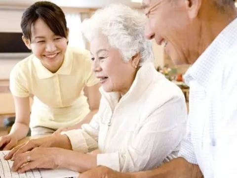 4 thứ cần chuẩn bị khi về già, cuộc sống độc lập không phụ thuộc con cái mà sung sướng như đại gia