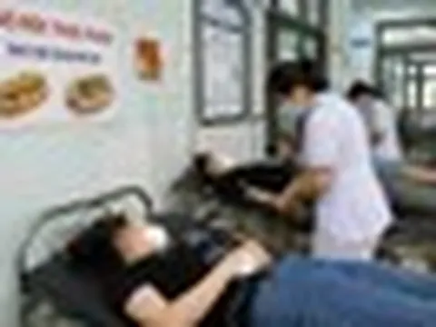 150 người nghi ngộ độc sau ăn bánh mì ở Gia Lai, Bộ Y tế vào cuộc