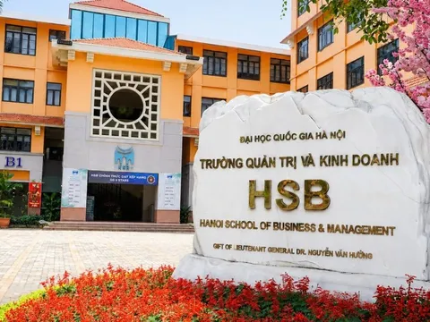 Thí sinh trượt nguyện vọng bổ sung vì ngưỡng xét tuyển bất ngờ tăng