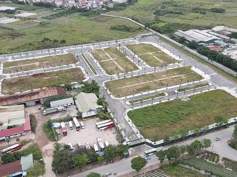Đất nền "hạ nhiệt" sau thời gian tăng