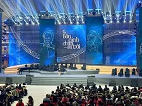 Nhạc sĩ Vũ Quang Trung nói lý do ngừng diễn show 'về đây bốn cánh chim trời'