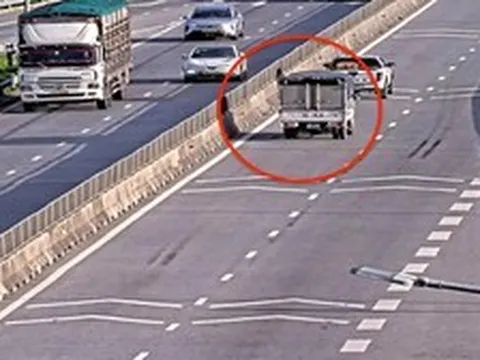 Từ 1/3/2027, đưa tình huống giữ khoảng cách an toàn vào thi sát hạch lái xe